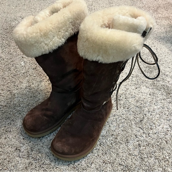 UGG Australia Upside Lace Up Shearling Boots Suede Sheepskin Boots Size 9 - Picture 4 of 12
